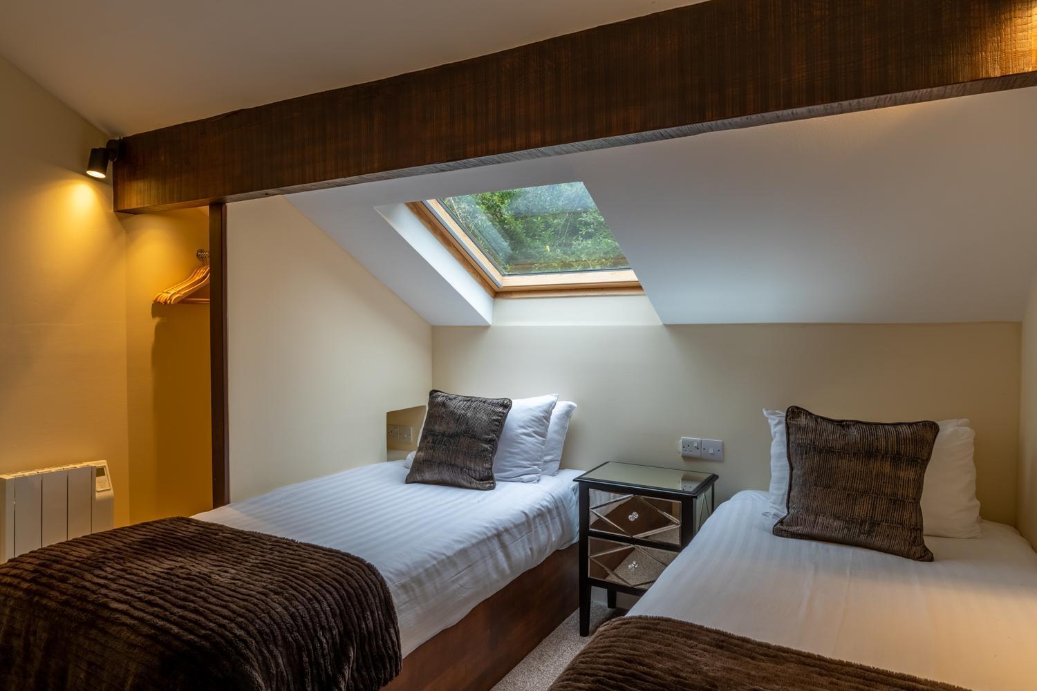 באונס-און-ווינדרמיר Lakes Hotel & Spa חדר תמונה A room at the hotel